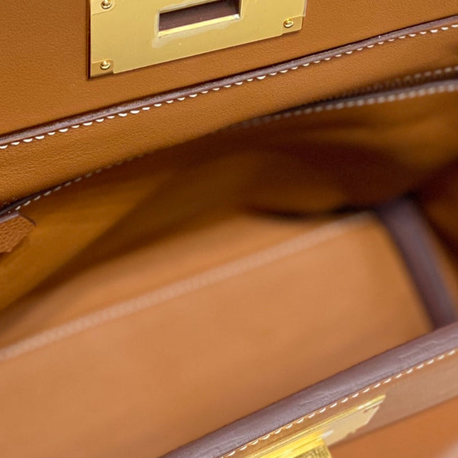 MINI 24/24 21CM IN ORANGE MINIMUM EVERCOLOR CALFSKIN GOLD KELLY BUCKLE