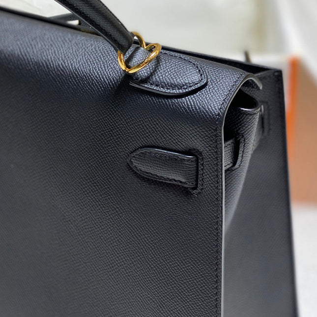 KELLY 28CM IN NOIR EPSOM CALFSKIN GOLD HARDWARE