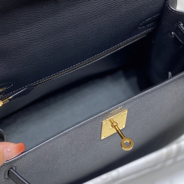 KELLY 28CM IN NOIR EPSOM CALFSKIN GOLD HARDWARE