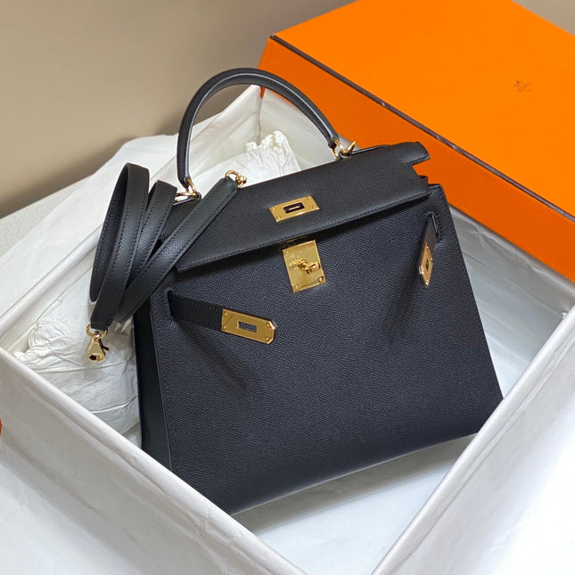 KELLY 28CM IN NOIR EPSOM CALFSKIN GOLD HARDWARE