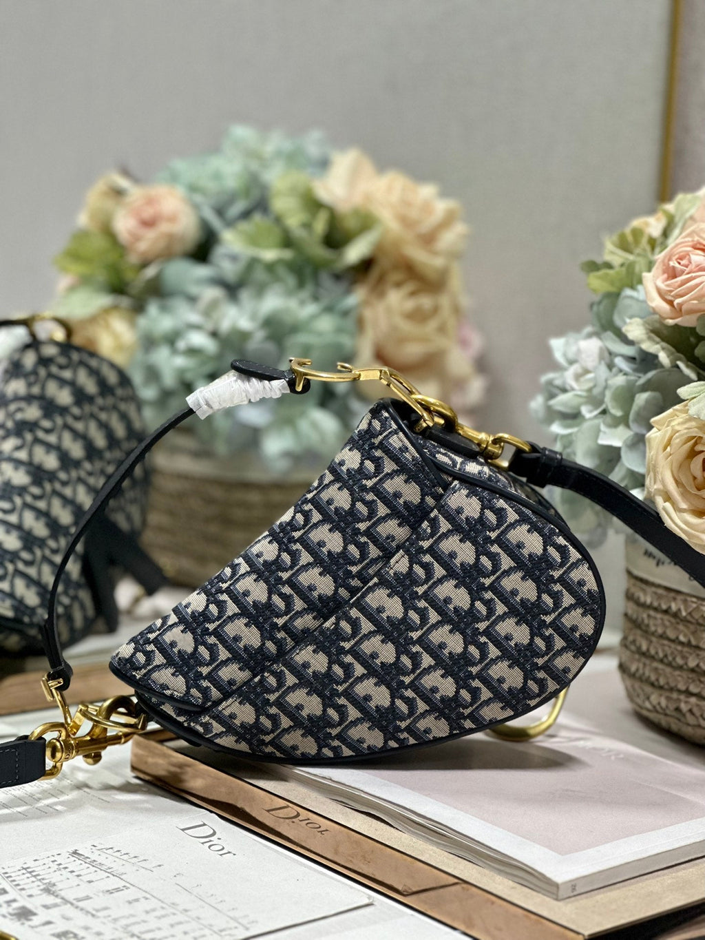 DIOR 26S SADDLE BAG 25 IN BLUE OBLIQUE JACQUARD
