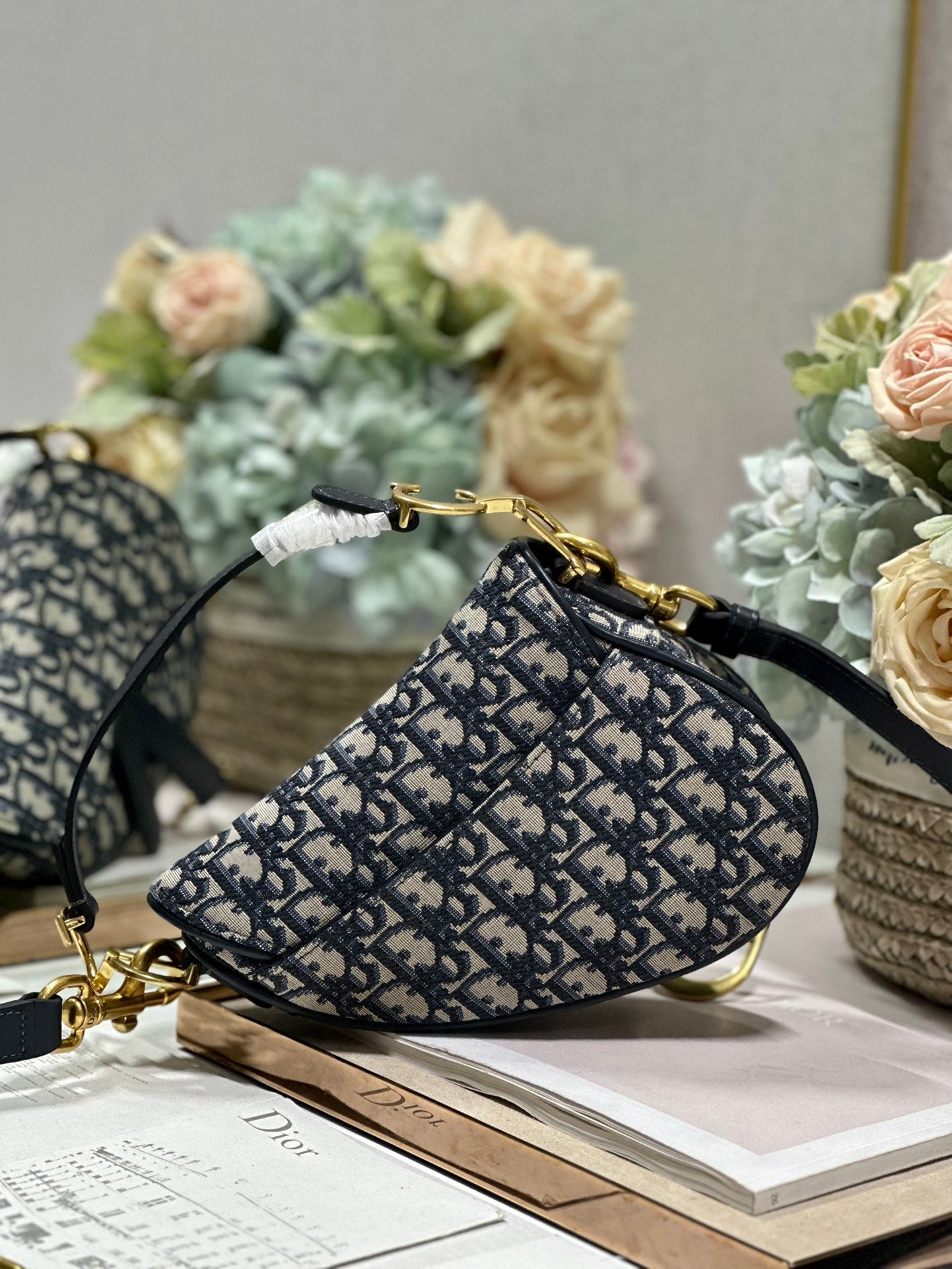 DIOR 26S SADDLE BAG 25 IN BLUE OBLIQUE JACQUARD