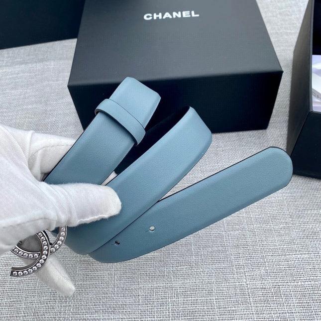 CHANEL 26S BELT 30 MM IN SKY BLUE CALFSKIN 661514