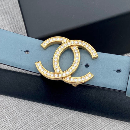 CHANEL 26S BELT 30 MM IN SKY BLUE CALFSKIN WITH GOLD HARDWARE 661514