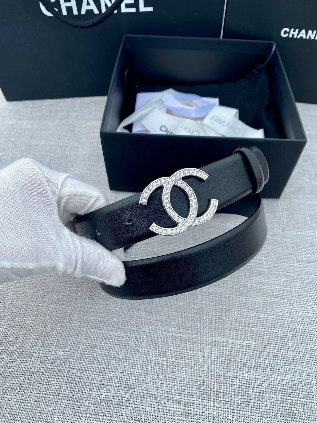 CC 26S BELT 30 MM IN BLACK CALFSKIN SILVER HARDWARE 661516