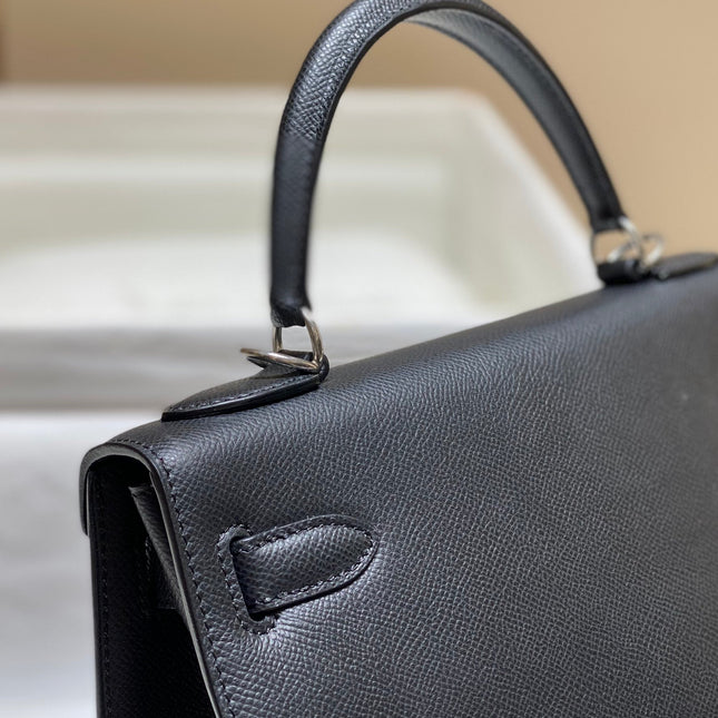 KELLY 28CM IN NOIR EPSOM CALFSKIN SILVER HARDWARE