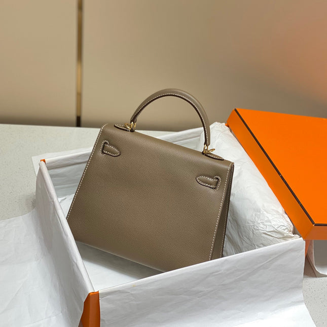 KELLY 25CM IN ETOUPE EPSOM CALFSKIN GOLD HARDWARE