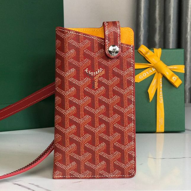 MONTMARTRE GM CASE 18 IN CLASSIC RED GOYARDINE CANVAS