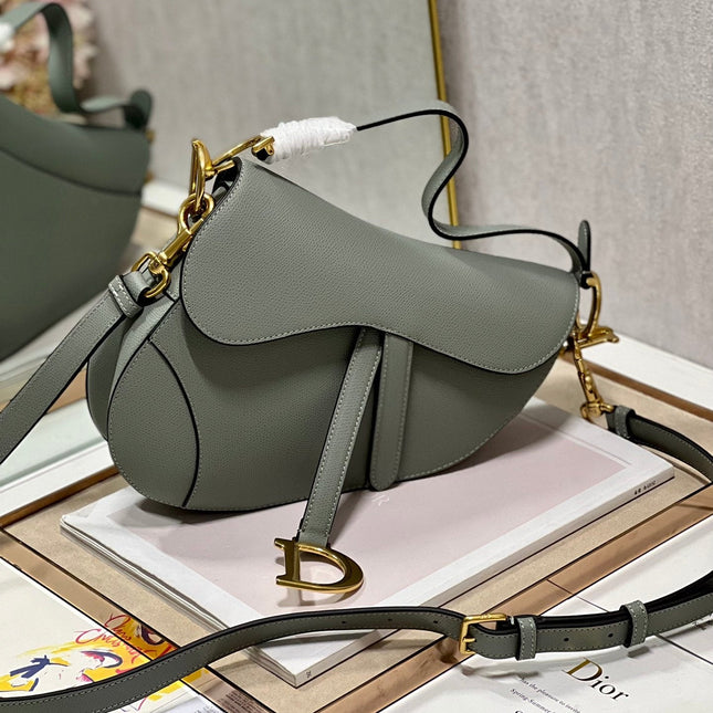 DIOR 26S SADDLE BAG 19 IN STONE GREY CALFSKIN