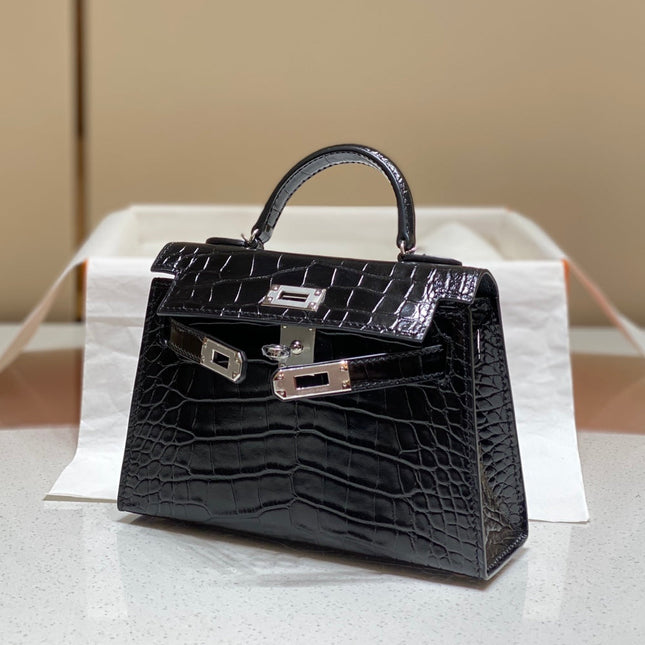 HERMES 25S MINI KELLY 19 IN BLACK CALFSKIN SILVER HARDWARE