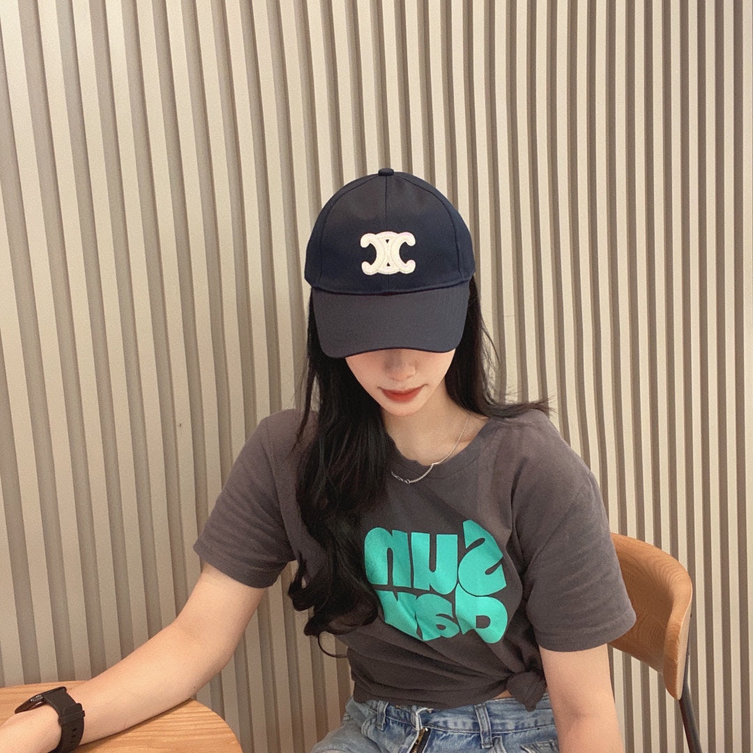 BASEBALL CAP IN BLACK CANVAS