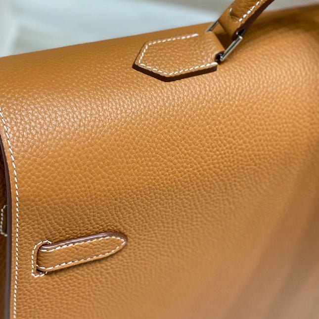 KELLY DEPECHES 34 BRIEFCASE IN GOLD TOGO CALFSKIN SILVER HARDWARE