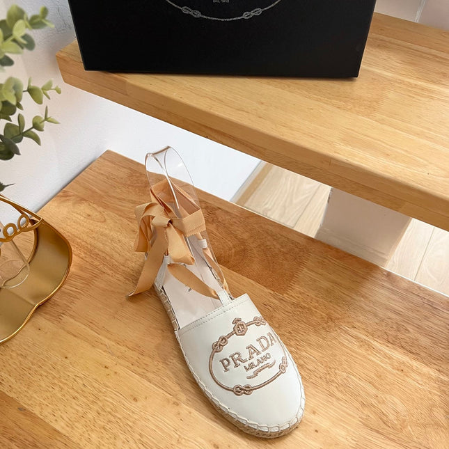 PRADA 26S LACE UP ESPADRILLE FLATS IN CREAM WHITE CALFSKIN