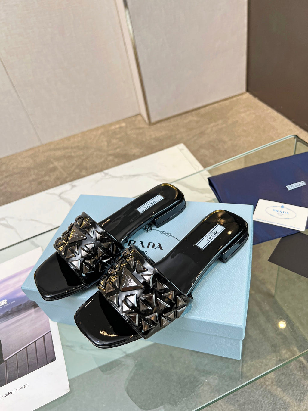 PRA EMBROIDERED SLIDES FLAT BLACK CALFSKIN