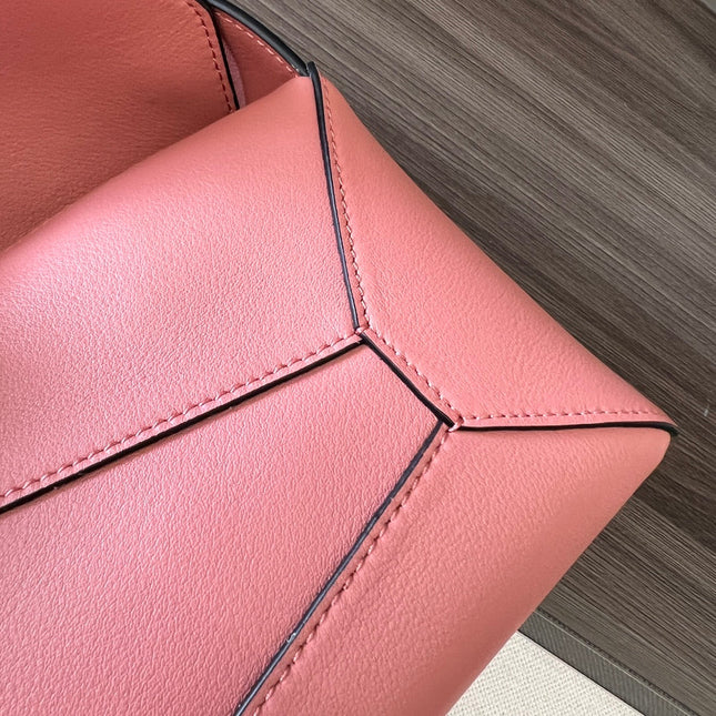 LOEWE 26S PUZZLE HOBO MEDIUM BAG 29 IN PINK CALFSKIN