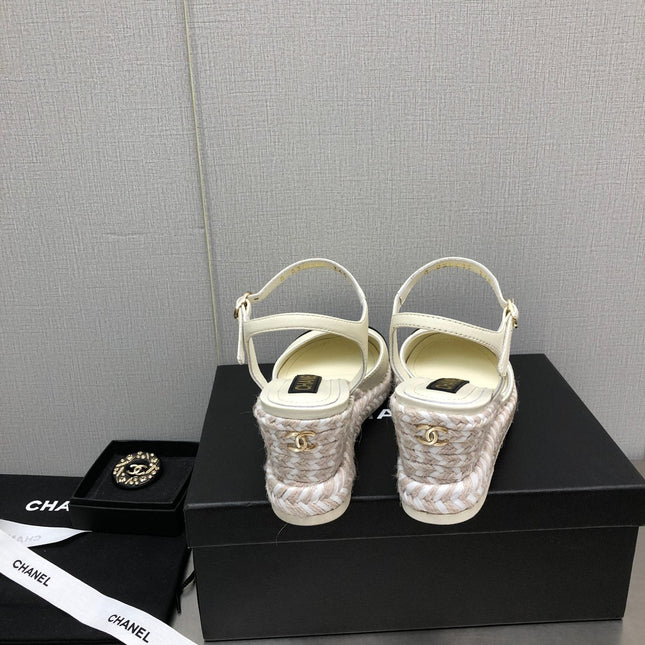 MARY JANE WEDGE WHITE LAMBSKIN