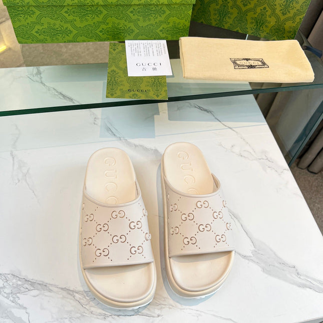 PLATFORM SANDALS IN WHITE CREAM MONOGRAM IMPORTED TPU