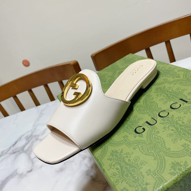 GUCCI 26S BLONDIE SLIPPERS IN CREAM WHITE CALFSKIN