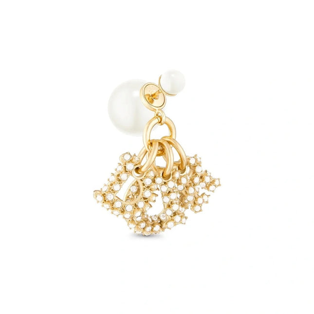 CD 26S CRYSTAL CD CHARM PEARL DROP EARRINGS IN GOLD METAL 633101