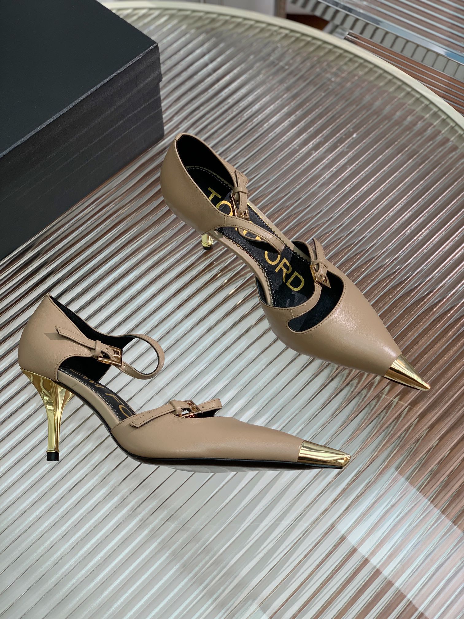 MARY JANE PUMP 7 CM IN PEANUT BROWN CALFSKIN