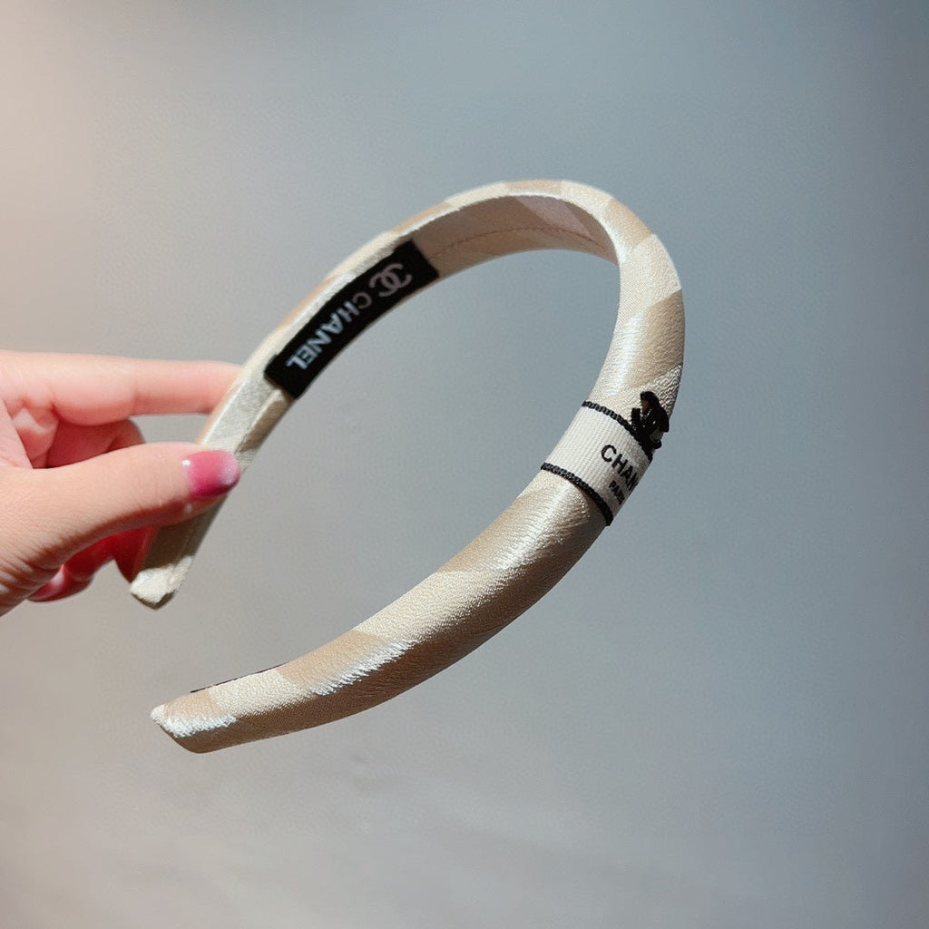 TAN BEIGE SILK HAIRBAND 876967