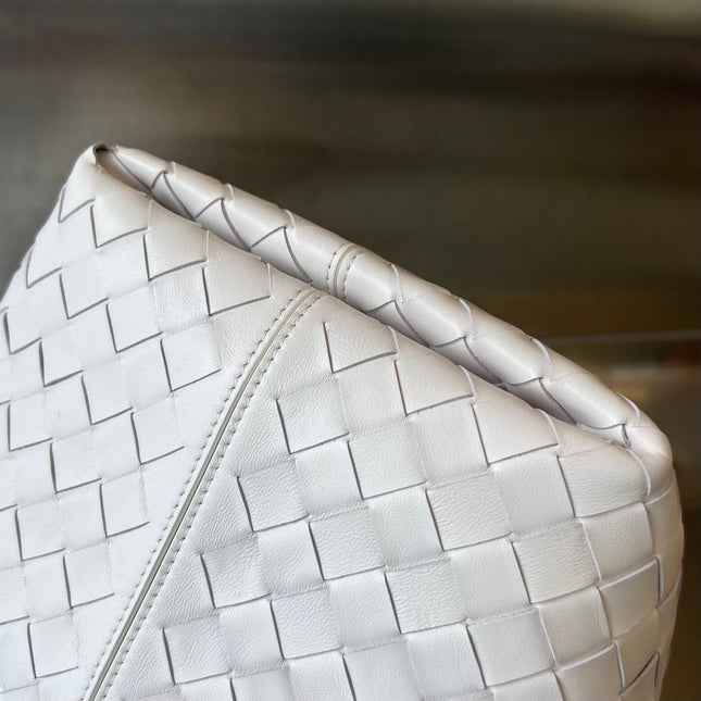 FLIP FLAP 23 BAG IN WHITE LAMBSKIN