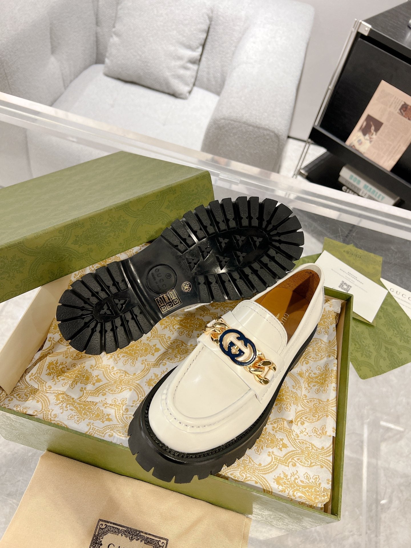 GG LOAFER WITH GG CHAINS WHITE CALFSKIN
