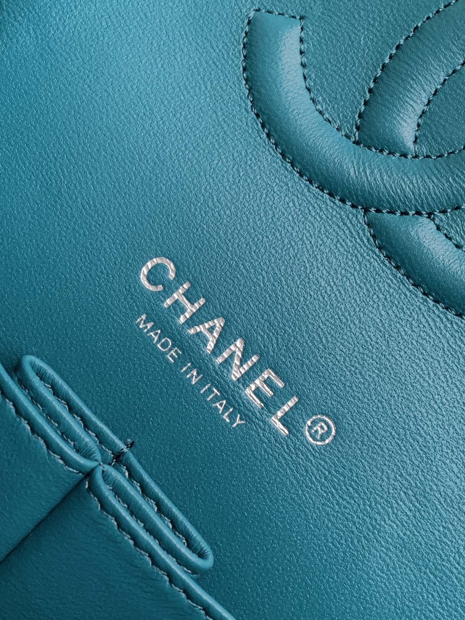 CC MEDIUM 25 CLASSIC BAG IN GREEN FOREST WOOL TWEED