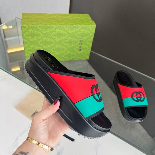 INTERLOCKING G SLIDE SANDAL IN BLACK MIX COLORFUL IMPORTED TPU