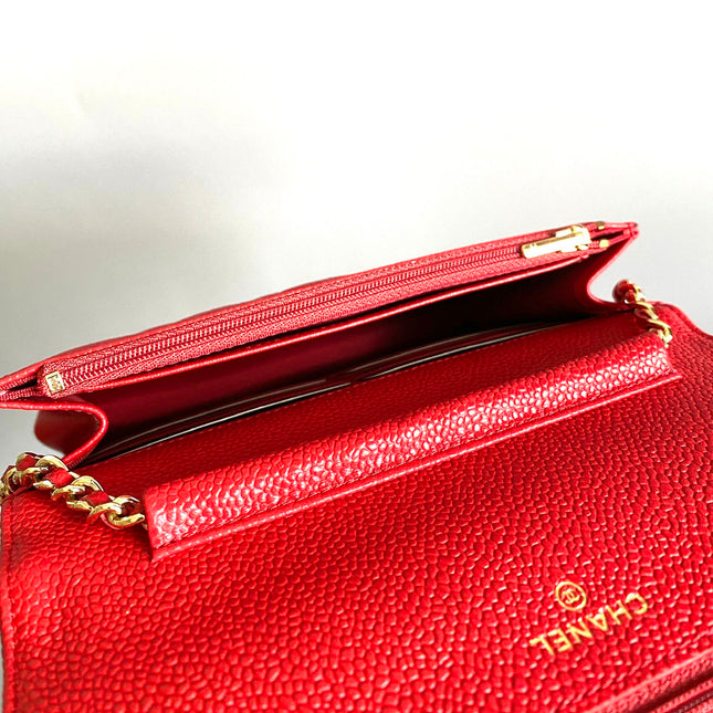 CC WOC 19 RED CAVIAR GOLD HARDWARE