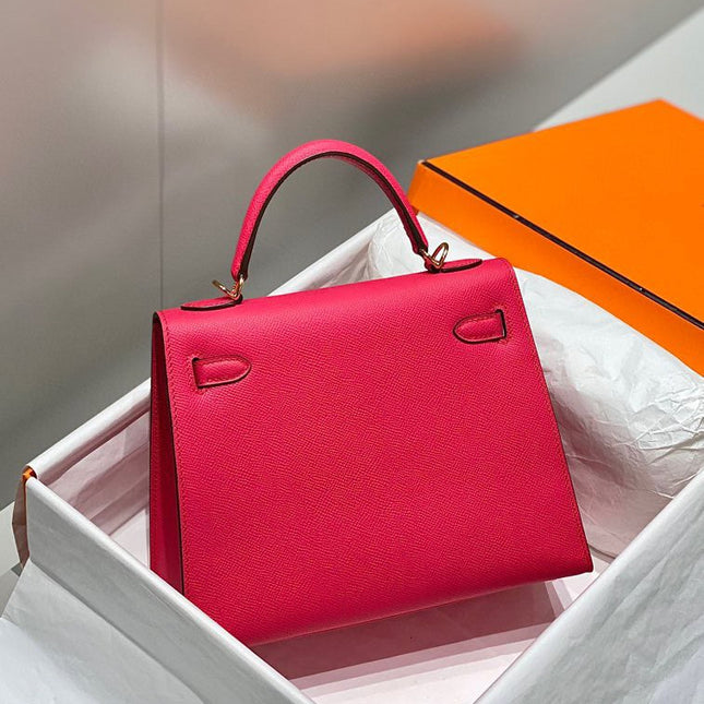 KELLY 25CM IN ROSE TYRIEN SWIFT CALFSKIN GOLD HARDWARE