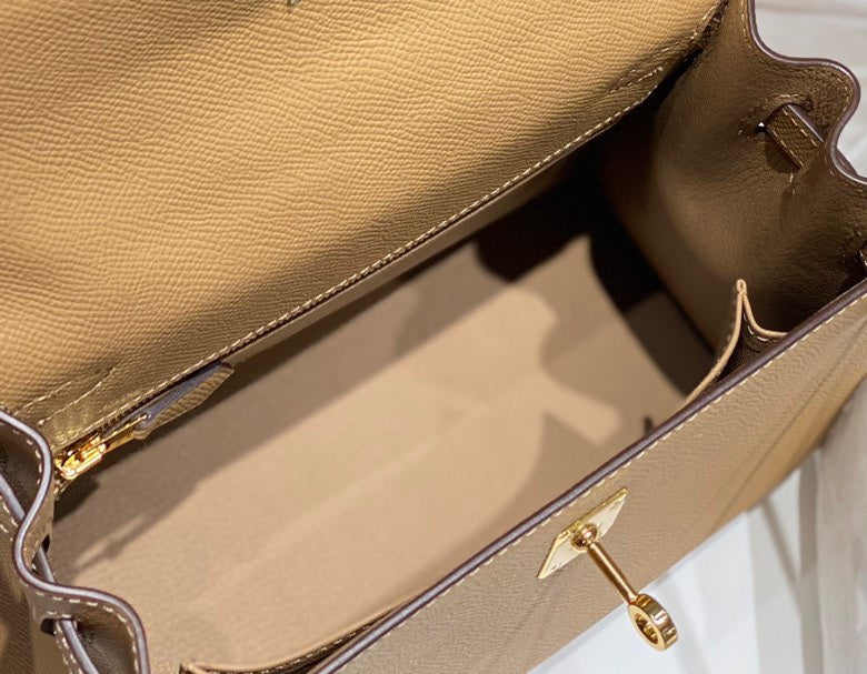 KELLY 25CM IN CHAI EPSOM CALFSKIN GOLD HARDWARE