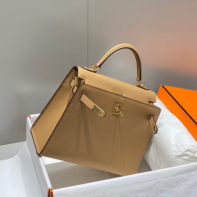 KELLY 25CM IN CHAI EPSOM CALFSKIN GOLD HARDWARE