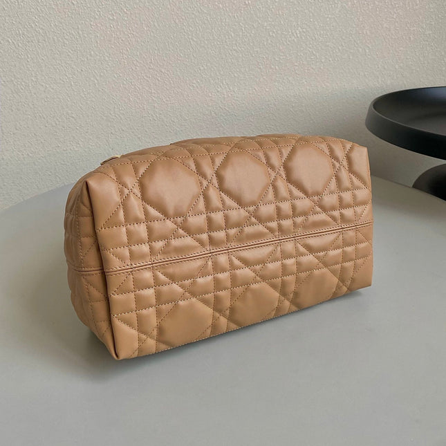 TOUJOURS 28 BAG IN CAMEL BEIGE LAMBSKIN
