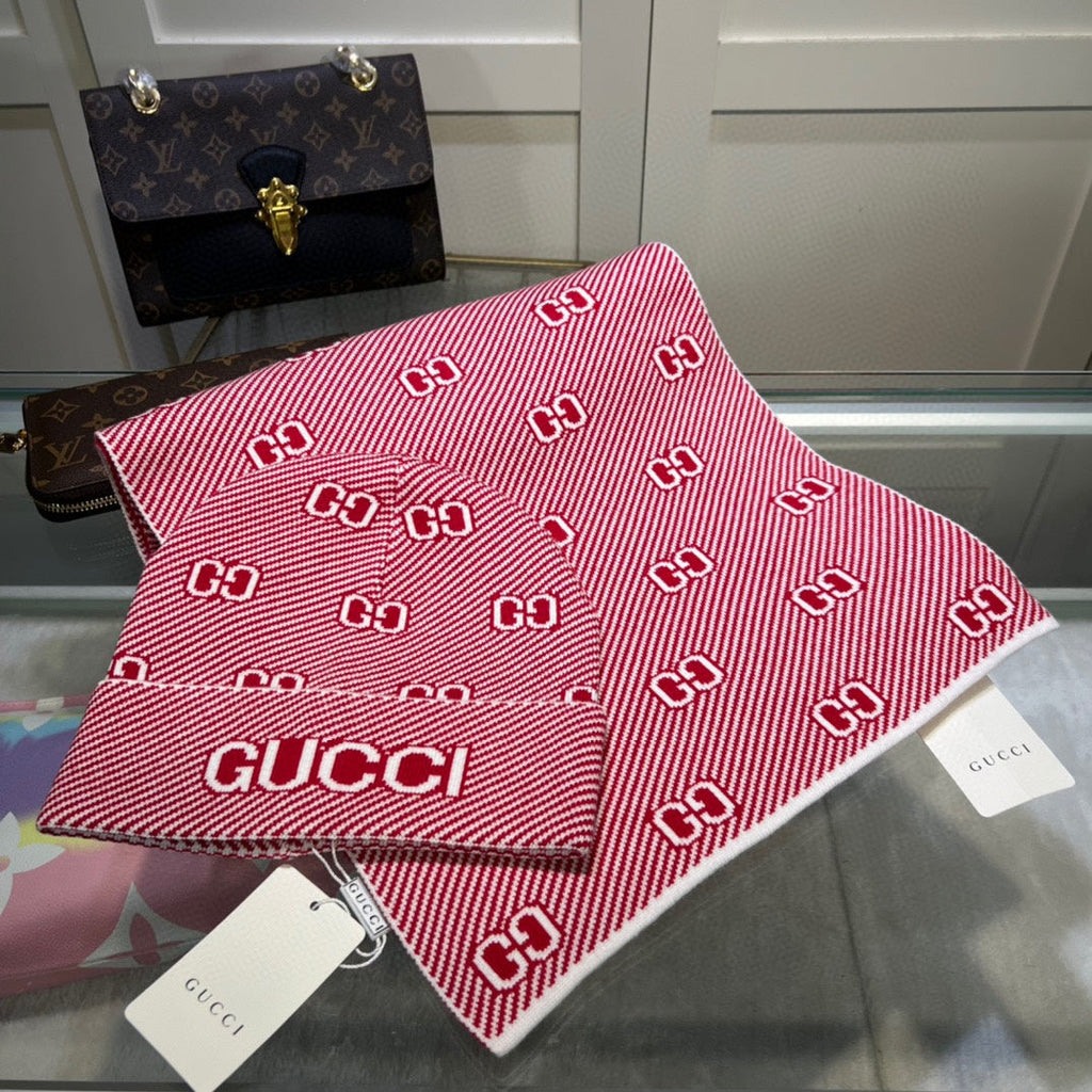 SET SCARF AND HAT IN PUNCH PINK MIX WHITE WOOL AND CASHMERE 946332