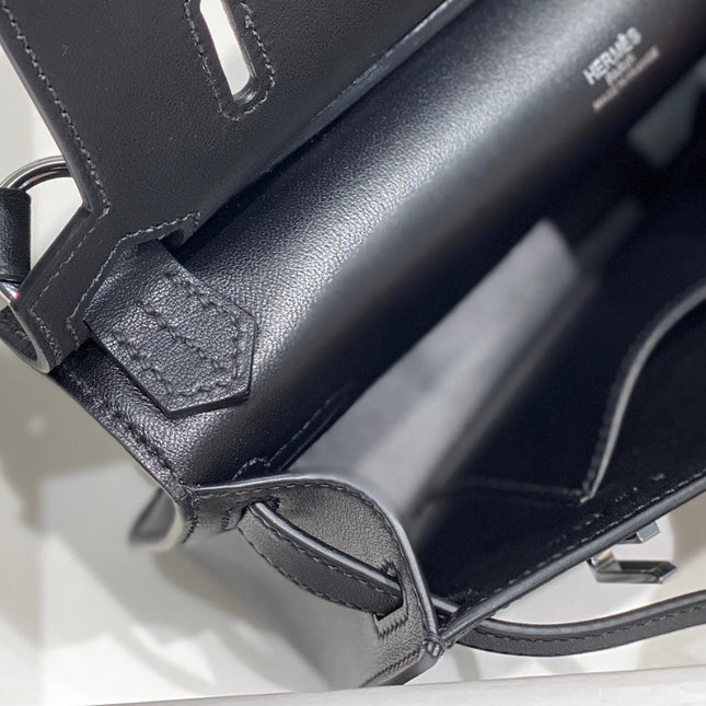 HM JYPSIERE SHOULDER BAG 23 IN NAVY BLUE CALFSKIN SILVER HARDWARE