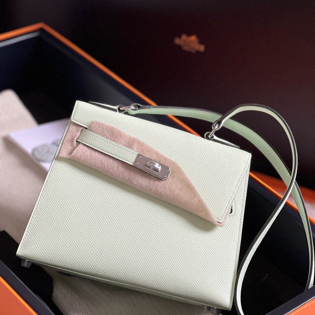 KELLY DESORDRE 20 IN WHITE EPSOM LEATHER WITH SILVER HARDWARE