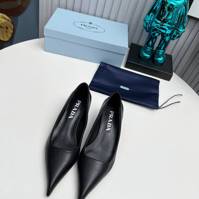 PRADA 26S POINTED TOE PUMPS 40MM IN BLACK CALFSKIN