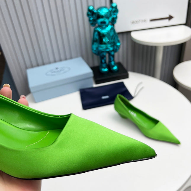 PRADA 26S POINTED TOE PUMPS 40MM IN APPLE GREEN SATIN
