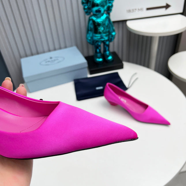 PRADA 26S POINTED TOE PUMPS 40MM IN FUCHSIA PINK SATIN
