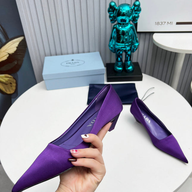 PRADA 26S POINTED TOE PUMPS 40MM IN PURPLE SATIN
