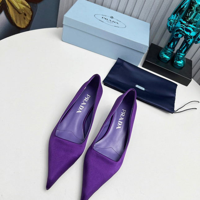 PRADA 26S POINTED TOE PUMPS 40MM IN PURPLE SATIN
