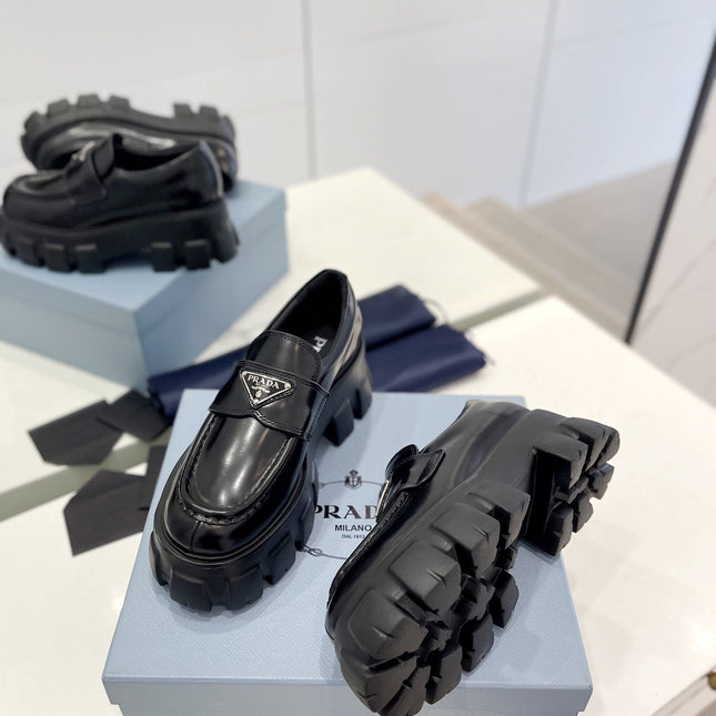 MONOLITH LOAFERS 55MM IN BLACK CALFSKIN