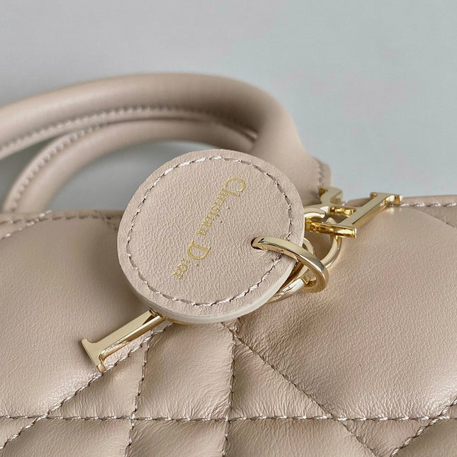 MINI BOOK TOTE 21 BEIGE CREAM MACCROCANNAGE CALFSKIN