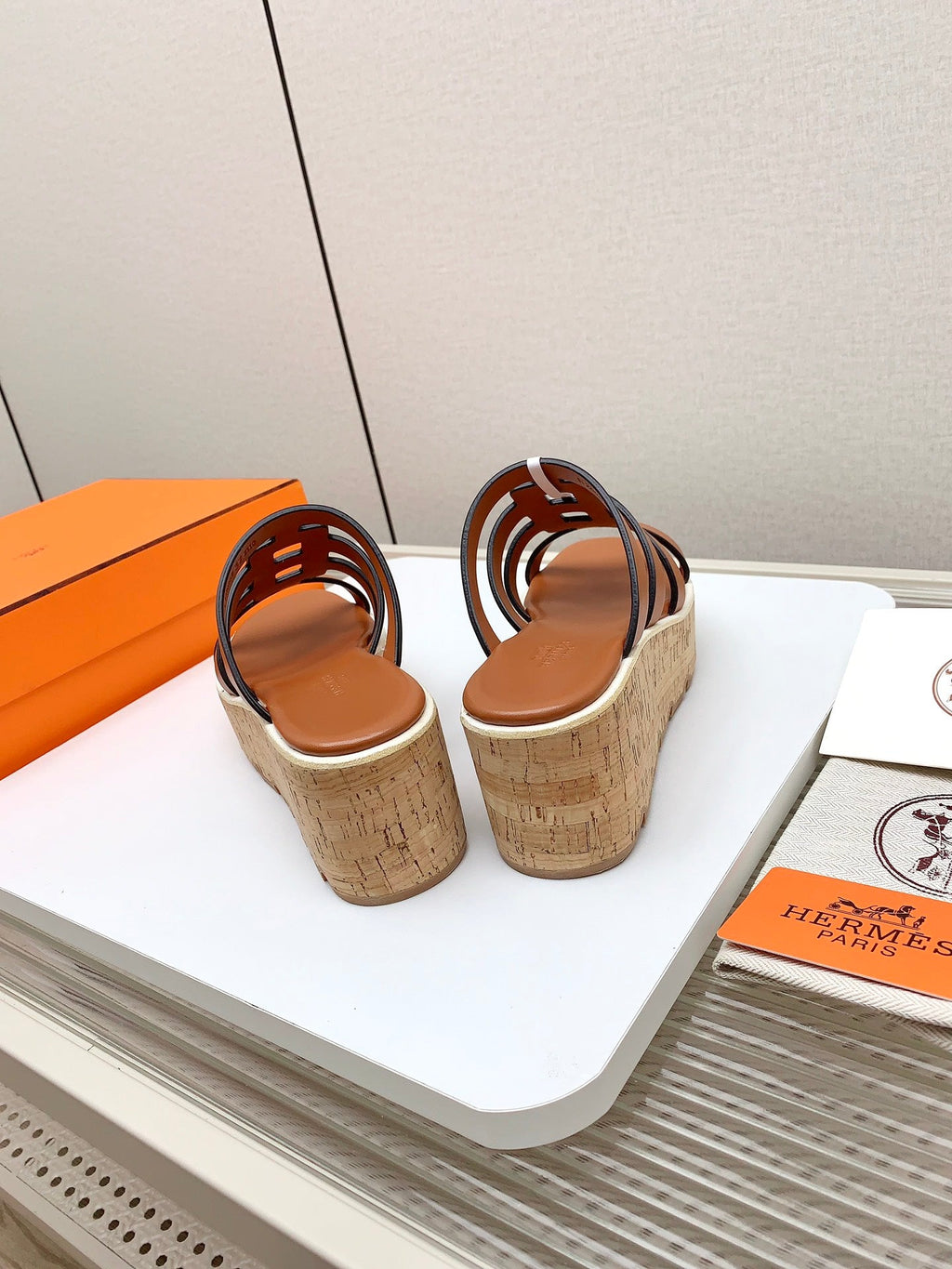 ISABELLA 30 SANDAL IN BRONZE BROWN CALFSKIN