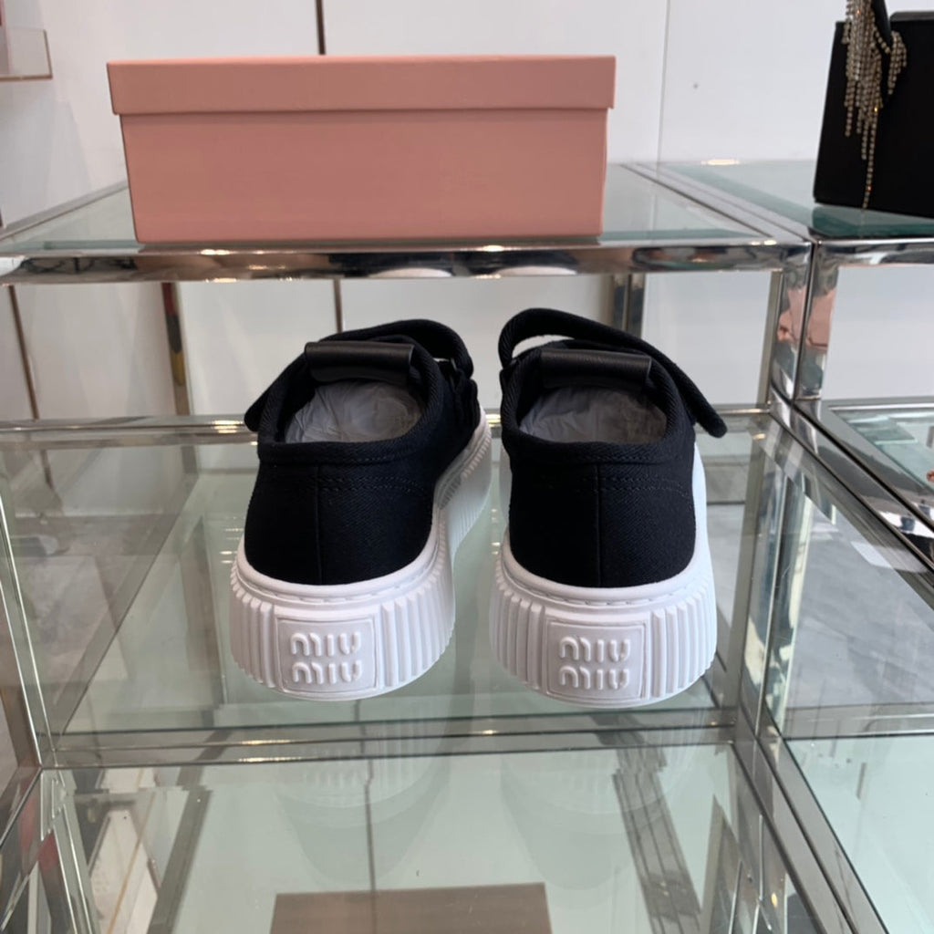 Thick-Soled Denim Sneakers Black and White
