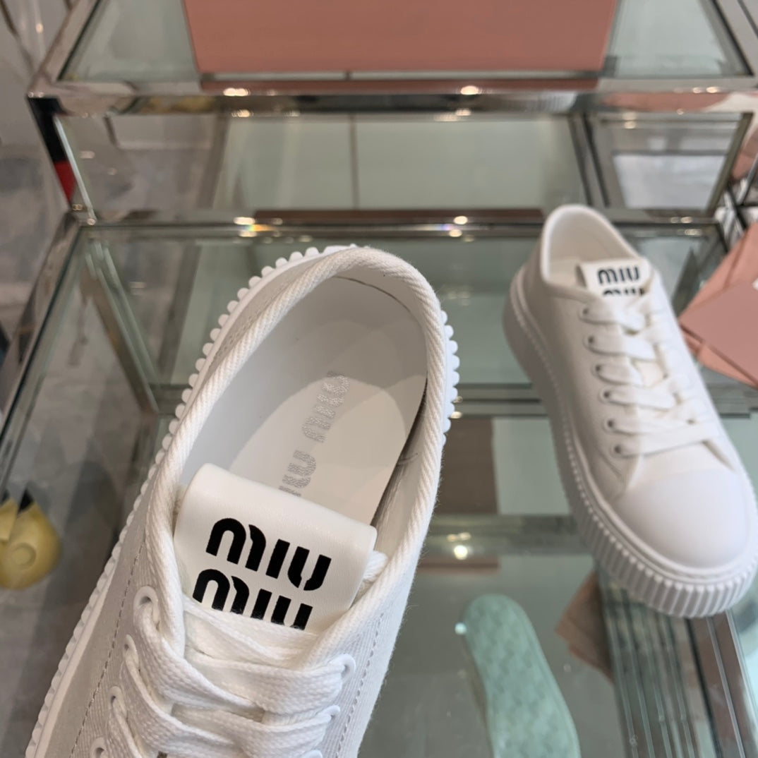 Sneakers High Sole White Canvas