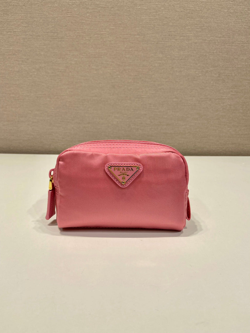 PRADA 26S HANDBAG 12 IN PINK NYLON
