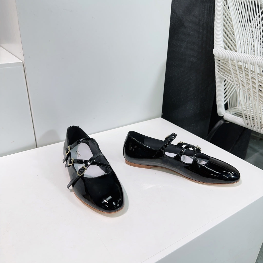 FLAT MARY JANE IN BLACK CALFSKIN