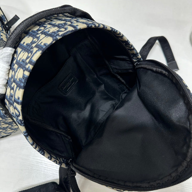DIOR 26S TRAVEK BACKPACK 23 IN BLUE OBLIQUE JACQUARD